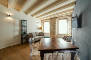 Il Vicolo Suite Apartments-Il Cortiletto Tignale
